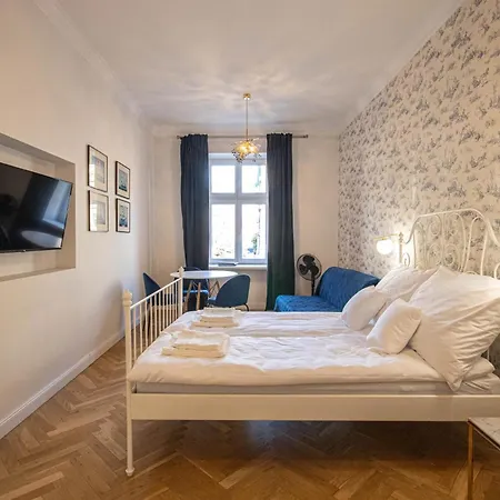 Plac Matejki By Noah Apartment Krakau